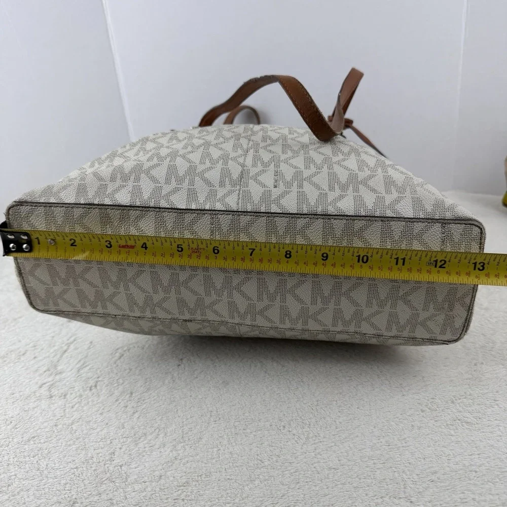 MICHAEL‎ KORS Bedford Large Pocket Vanilla Tote Bag Logo 30S0GBFT3B